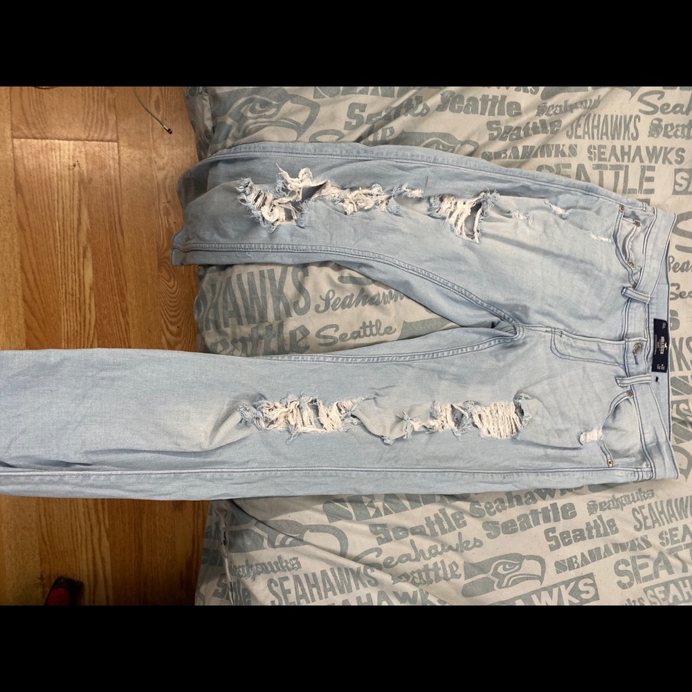 Men’s Hollister jeans